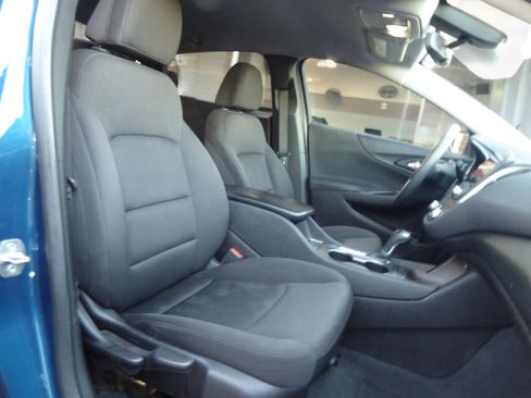 Used 2019 Chevrolet Malibu LS w/ LPO, Convenience Package 1 image 12