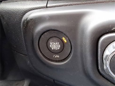 Used 2021 Jeep Wrangler Unlimited Sport image 22