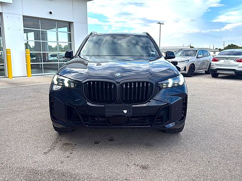 Used 2025 BMW X5 xDrive40i w/ M Sport Package AWD/4WD image 2