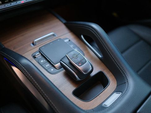 Used 2023 Mercedes-Benz GLE 350 image 25