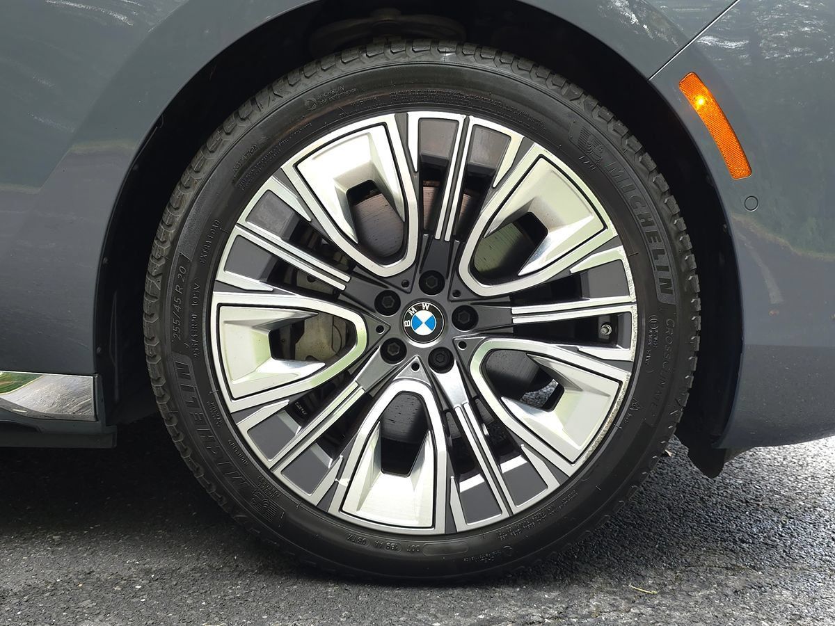Used 2024 BMW i7 xDrive60 AWD/4WD image 80