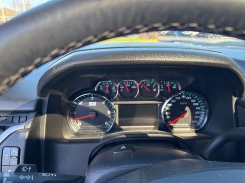 Used 2016 Chevrolet Tahoe LTZ AWD/4WD image 4