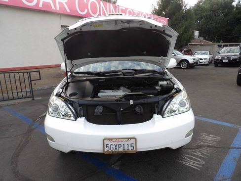 Used 2004 Lexus RX 330 FWD image 12