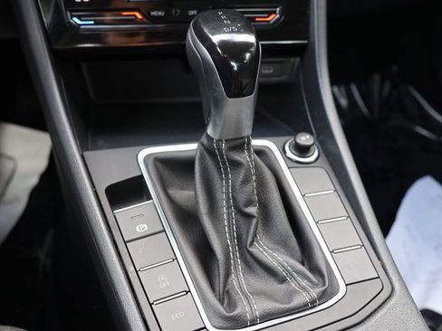 Used 2025 Volkswagen Jetta S FWD image 20