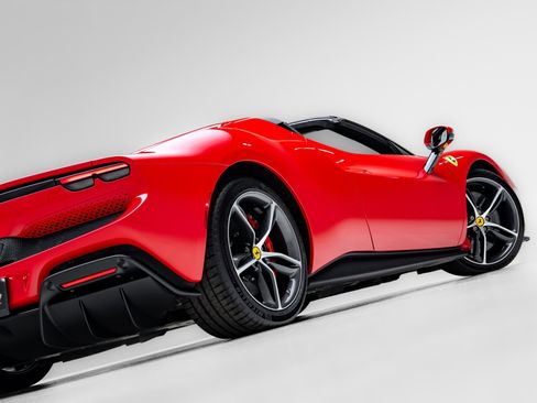 Used 2023 Ferrari 296 GTS image 68