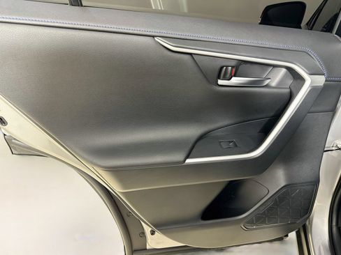 Used 2020 Toyota RAV4 XSE AWD/4WD image 34