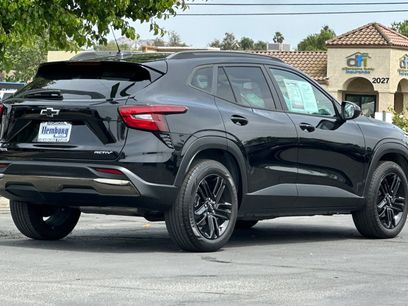Used 2024 Chevrolet Trax ACTIV w/ Sunroof Package