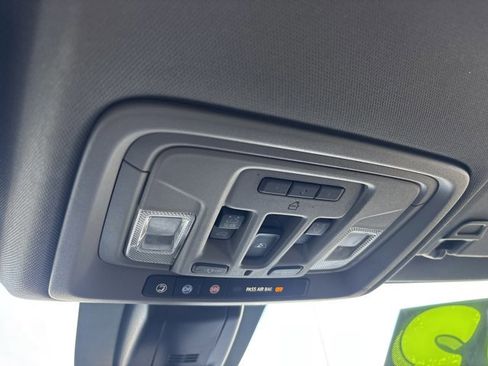 Used 2023 GMC Sierra 2500 Denali image 47