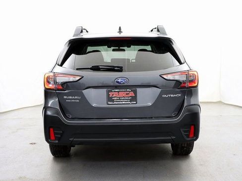 Used 2022 Subaru Outback Premium image 6
