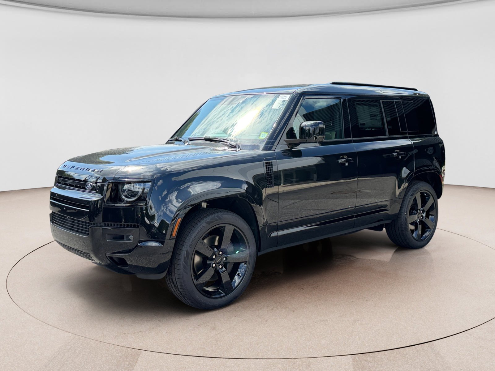 New 2026 Land Rover Defender 110 X-Dynamic SE AWD/4WD image 1