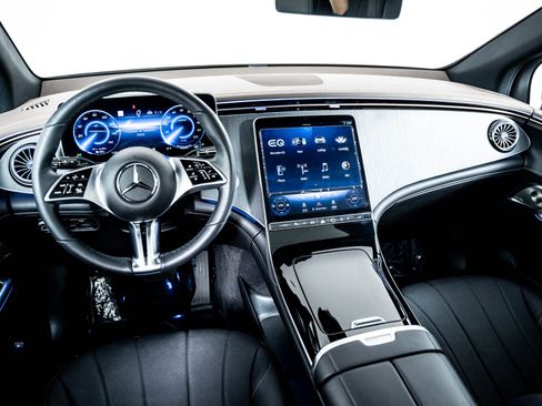 Certified 2023 Mercedes-Benz EQE 350+ SUV image 17