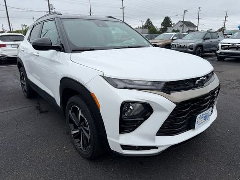 Certified 2023 Chevrolet TrailBlazer RS w/ Convenience Package AWD/4WD image 1
