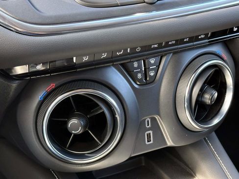 Certified 2024 Chevrolet Blazer LT w/ Convenience Package image 23