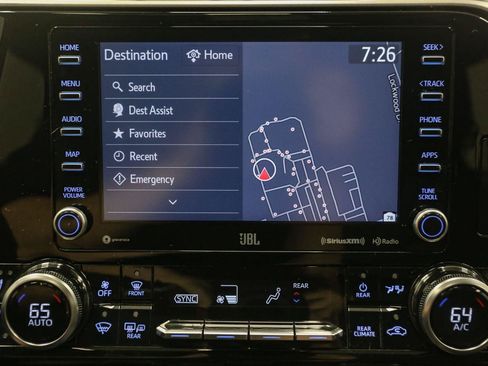 Used 2022 Toyota Highlander Limited AWD/4WD image 29