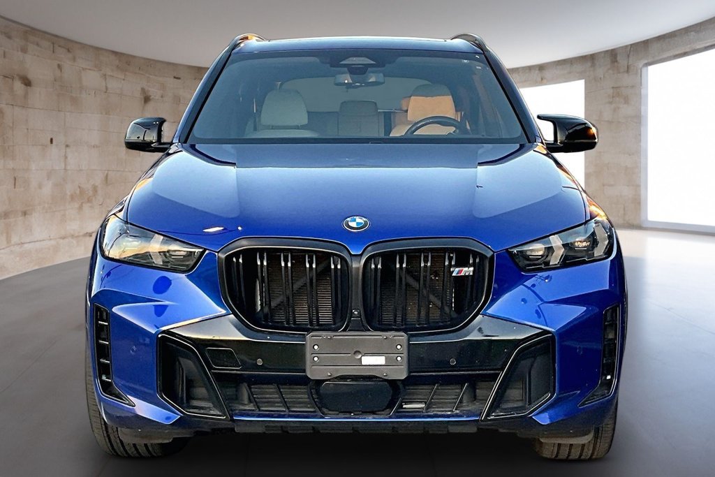 Used 2024 BMW X5 M60i w/ Climate Comfort Package AWD/4WD image 4