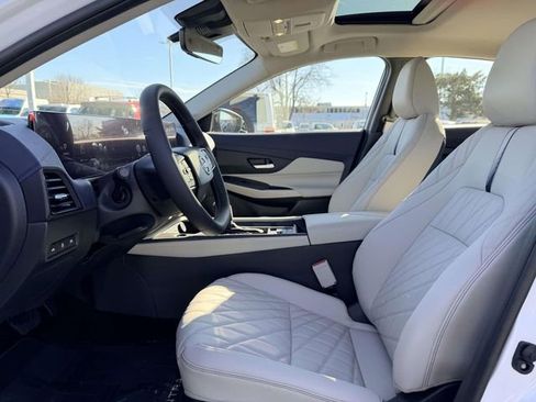 New 2026 Nissan Sentra SL w/ Floor Mat Package image 16