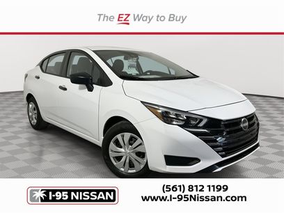 New 2025 Nissan Versa S w/ Trunk Package