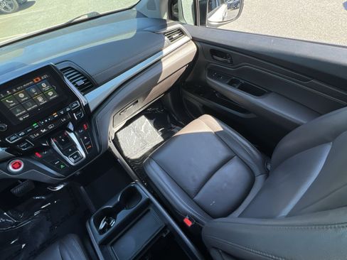 Used 2019 Honda Odyssey EX-L image 14