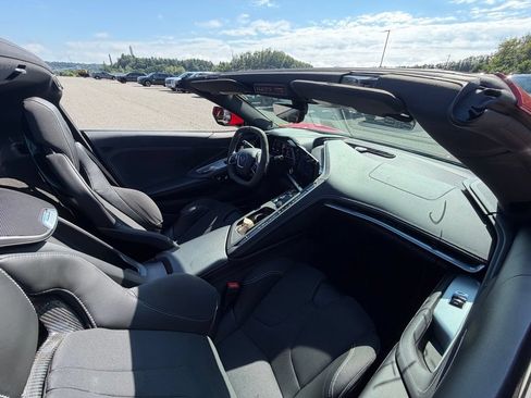 Used 2024 Chevrolet Corvette Stingray Coupe w/ 1LT RWD image 10
