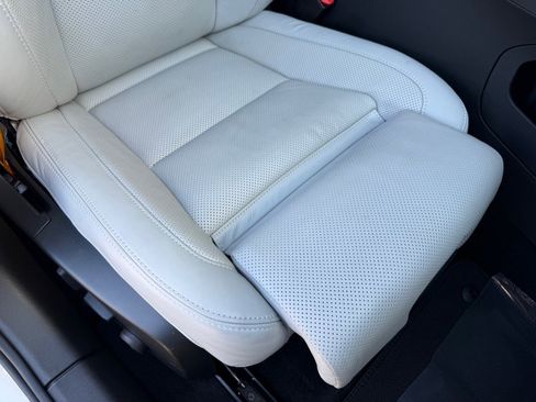 Used 2023 Polestar Polestar 2 w/ Pilot Pack image 33