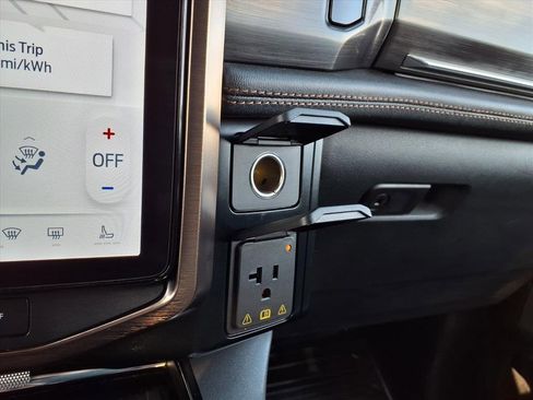 Used 2023 Ford F150 Lightning Lariat w/ Equipment Group 511A High image 32