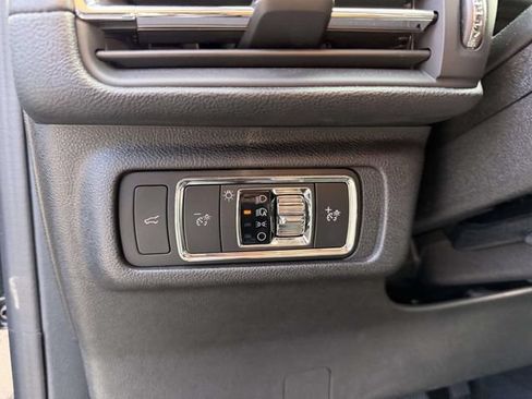 Used 2022 Lincoln Corsair AWD w/ Equipment Group 101A image 16