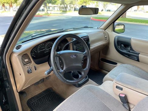 Used 2001 Ford Ranger XLT image 15