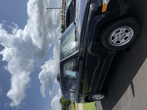 Used 2016 Jeep Patriot Sport w/ Power Value Group FWD image 3