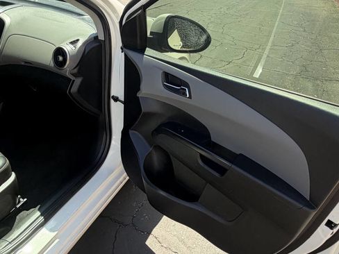 Used 2015 Chevrolet Sonic LTZ image 16