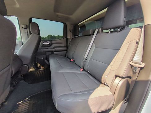 Used 2025 Chevrolet Silverado 1500 Custom Trail Boss AWD/4WD image 27