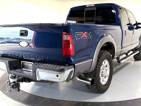 Used 2011 Ford F250 Lariat w/ Lariat Interior Pkg image 4