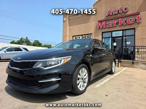 Used 2018 Kia Optima LX w/ 17" Alloy Wheels Package image 1