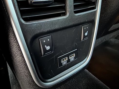 Used 2020 Dodge Charger SXT w/ Leather Interior Group image 32