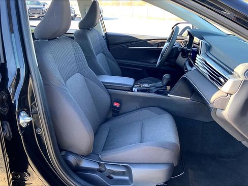 Certified 2025 Toyota Camry LE image 9