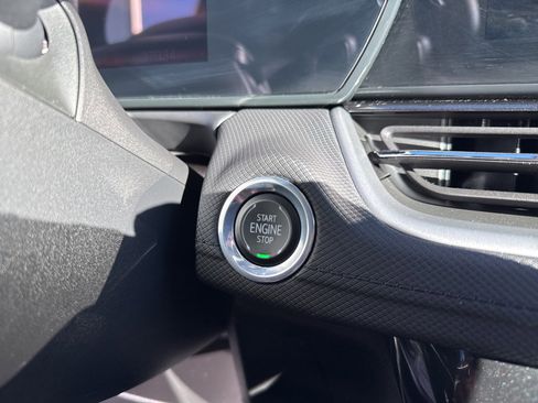 Used 2025 Chevrolet TrailBlazer LT image 25