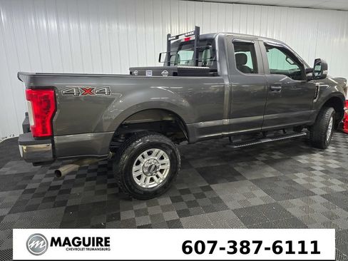 Used 2018 Ford F350 XL AWD/4WD image 3