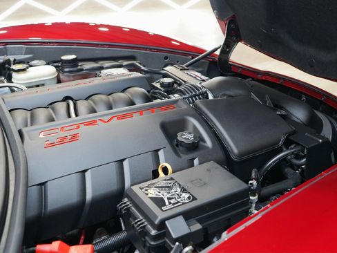 Used 2008 Chevrolet Corvette Coupe RWD image 33