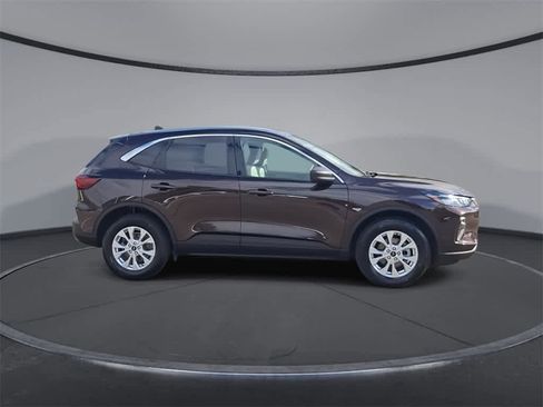 Used 2023 Ford Escape Active image 9