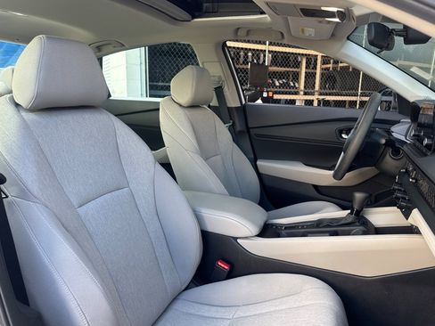 Used 2023 Honda Accord EX image 26