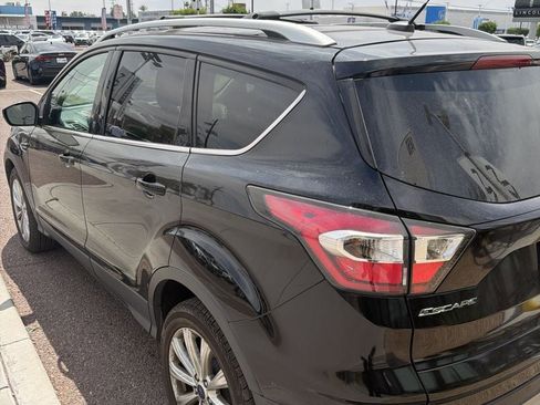 Used 2017 Ford Escape Titanium image 13