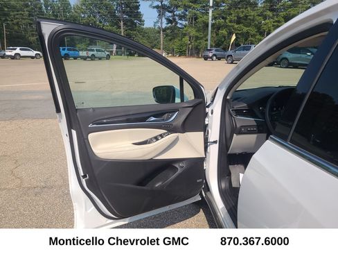 Used 2022 Buick Enclave Premium w/ Surround and Sites Package FWD image 12