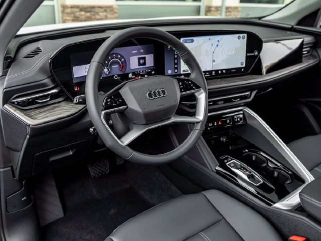 Used 2026 Audi Q5 Premium AWD/4WD image 16