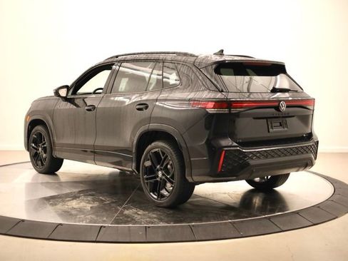 New 2026 Volkswagen Tiguan SE R-Line image 5