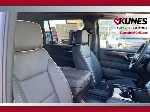 New 2026 GMC Yukon XL Elevation w/ Elevation Premium Package image 50