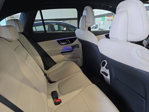 New 2026 Mercedes-Benz GLC 300 image 11