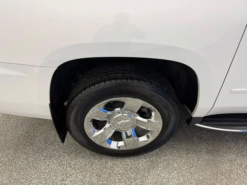 Used 2016 Chevrolet Suburban LTZ AWD/4WD image 31