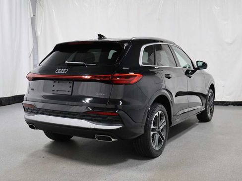 Certified 2025 Audi Q5 Premium w/ Convenience Package AWD/4WD image 9