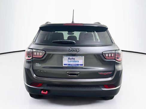 Used 2022 Jeep Compass Trailhawk w/ Sun and Sound Group AWD/4WD image 6