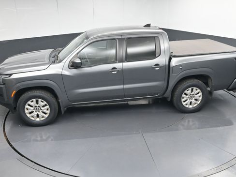 Certified 2022 Nissan Frontier SV image 36