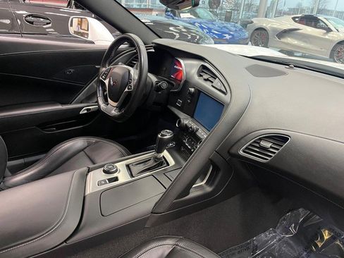 Used 2019 Chevrolet Corvette Stingray Coupe w/ Battery Protection Package image 19